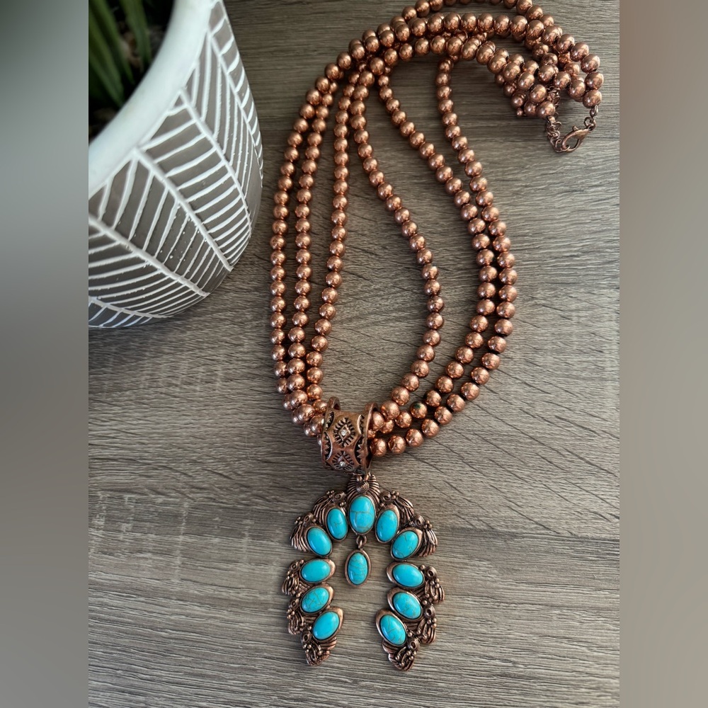 SQUASH BLOSSOM PENDANT NECKLACE